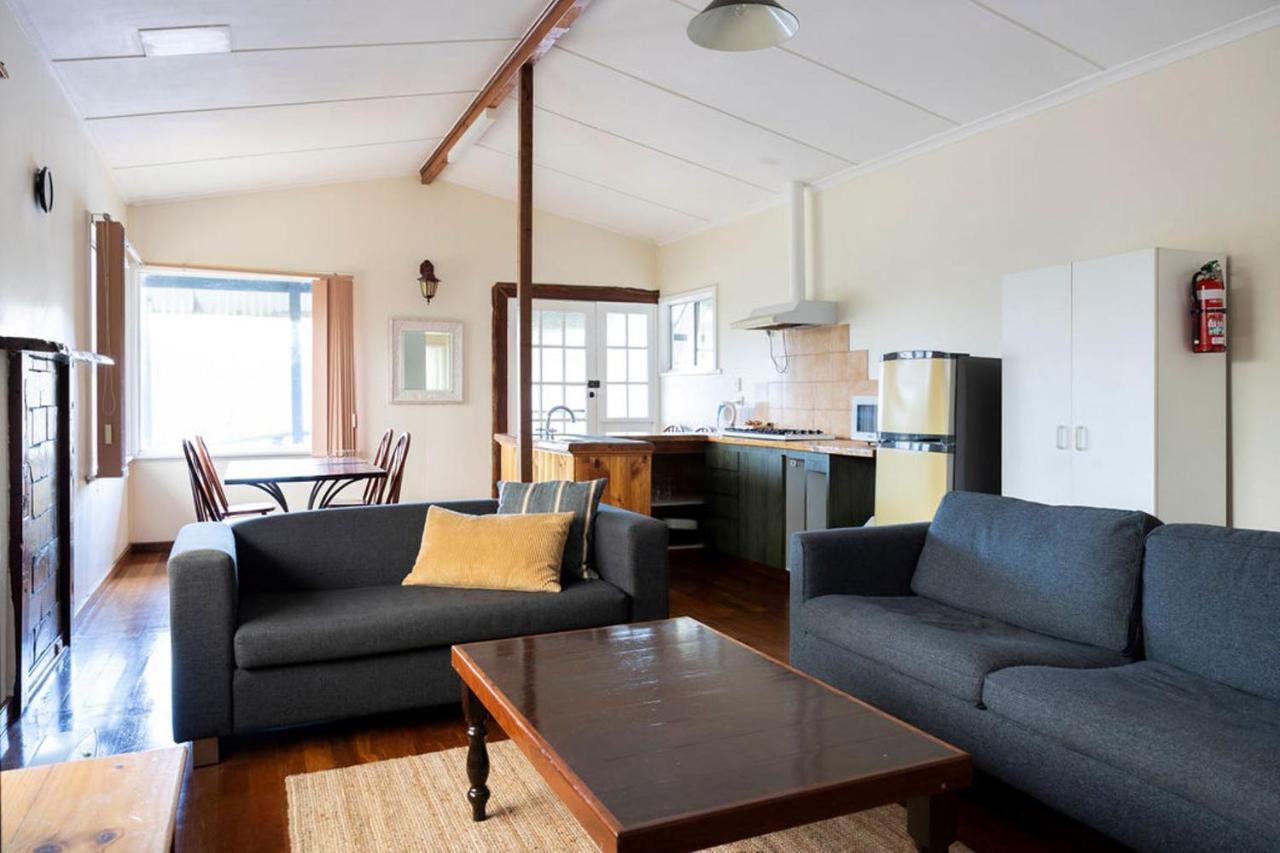 Nornalup Riverside Chalets ภายนอก รูปภาพ